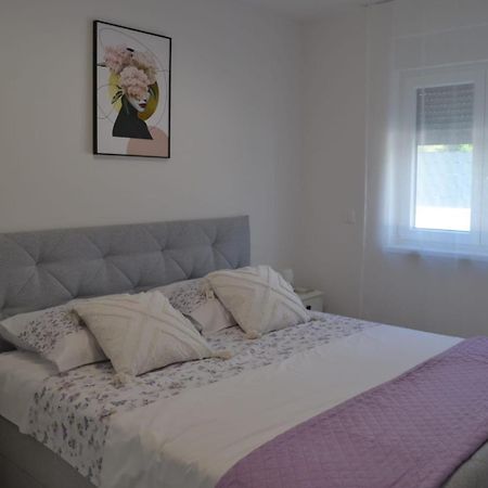 Apartment Cvit Trogir Luaran gambar